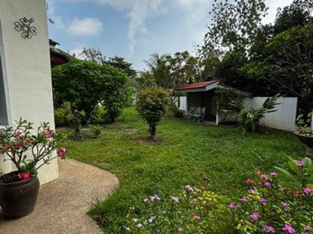 Bungalow for sale in Lunas, Kulim