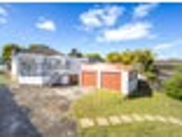 House for sale in Green Bay, Whau