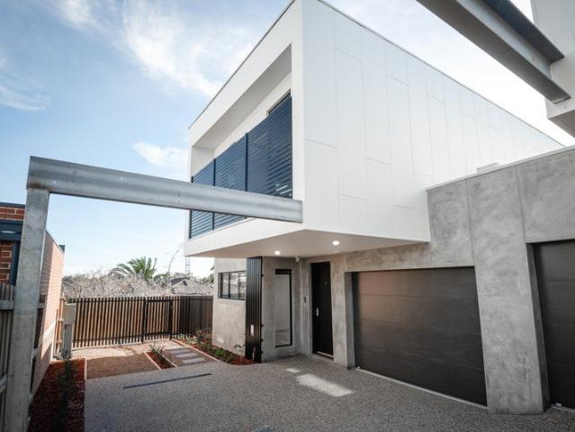 Townhouse for rent in Camerons Creek, Victoria