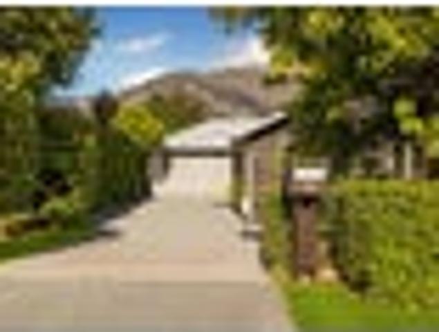 House for sale in Otakou