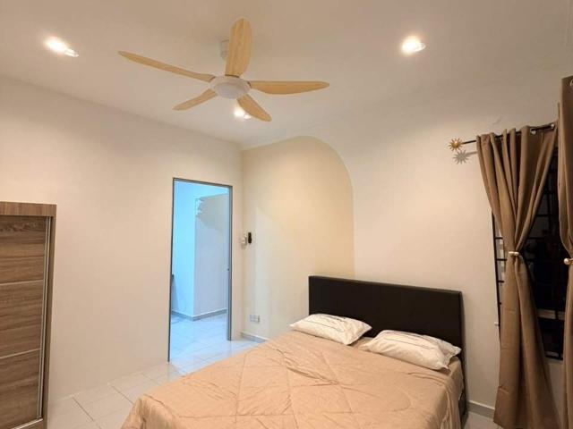 Room for rent in Petaling, Damansara Damai