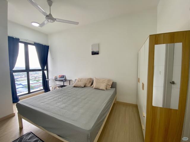Room for rent in Petaling, Alam Impian