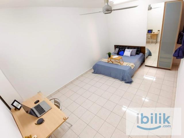 Room for rent in Petaling, Damansara Damai