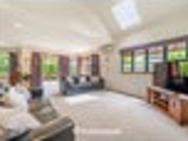 House for sale in Days Bay, Wellington