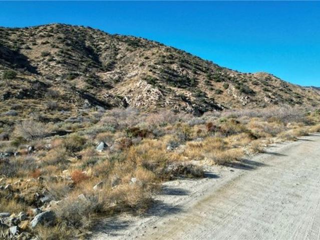Land for sale in Morongo Valley, California