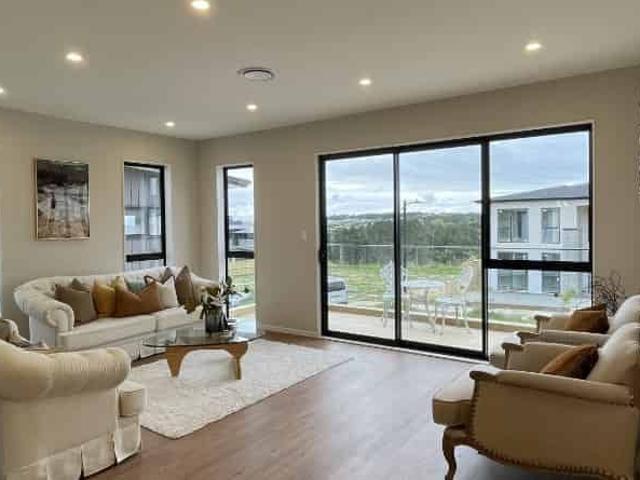 House for rent in Howick, Oroua County