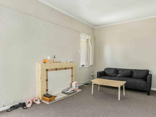 Apartment for rent in Blockhouse Bay, Oroua County