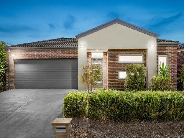 House for sale in Renaissance Rise Estate, Melbourne
