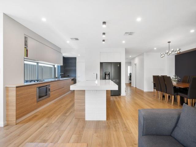 House for sale in Embleton, City of Bayswater
