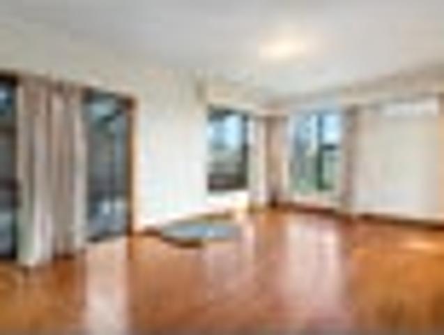 House for sale in Hillsborough, Oroua County