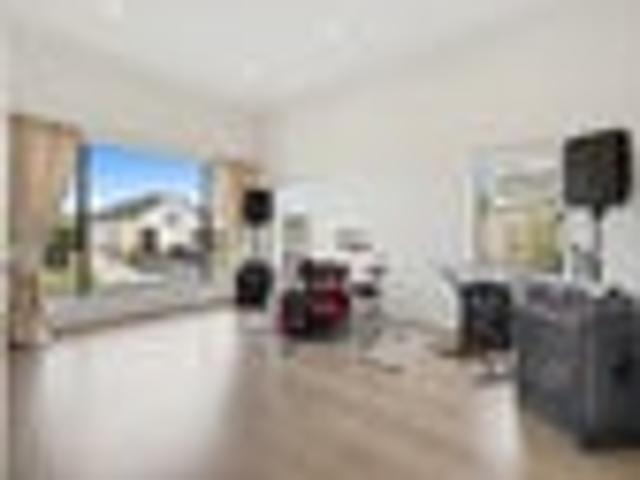House for sale in Anselmi Ridge, Franklin