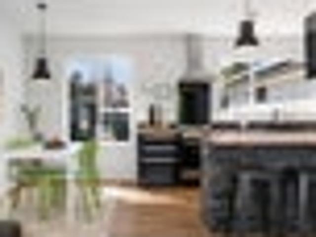 House for sale in Chaslands, Canterbury