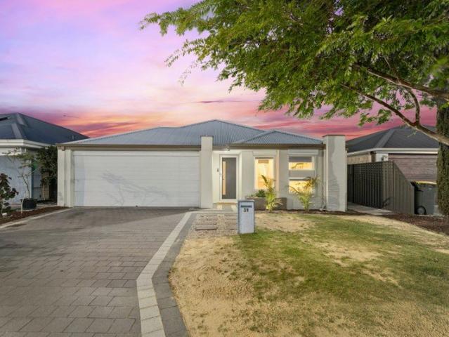 House for sale in Caversham, City of Swan