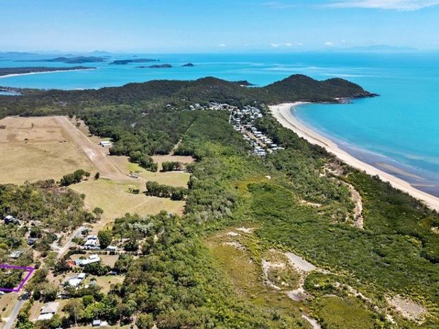 House for sale in Ball Bay