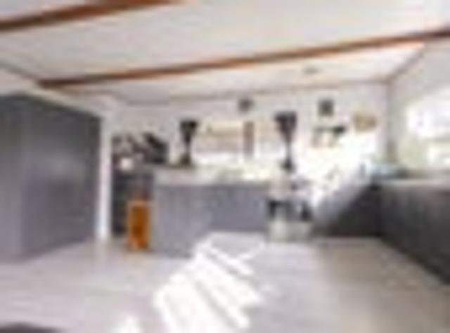 House for sale in Cobden