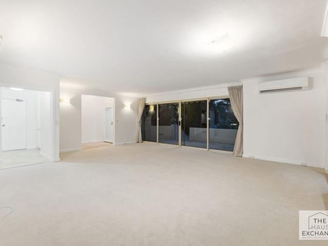 Apartment for rent in Claremont, Town of Claremont