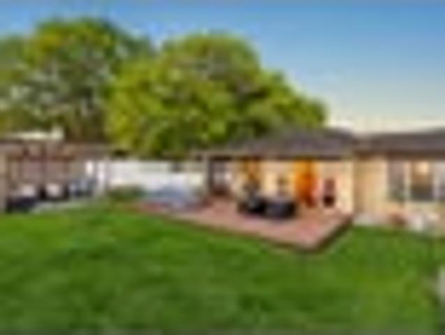 House for sale in Riverhead, Rodney