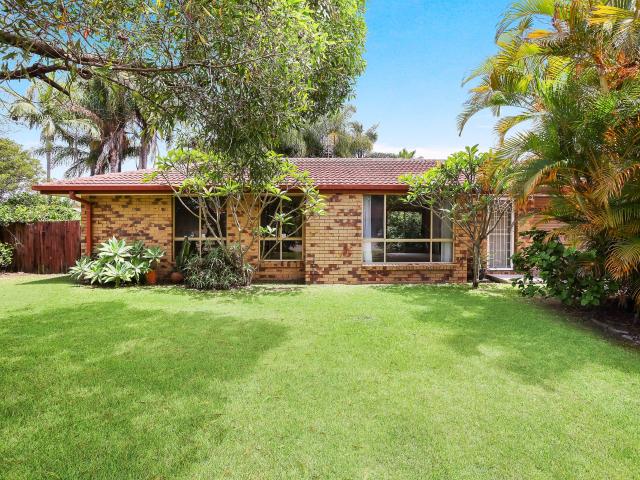 House for sale in Ashmore City