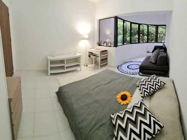 Room for rent in Telok Blangah