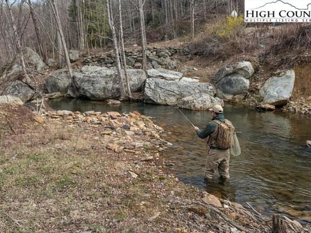 Land for sale in Avery, North Carolina