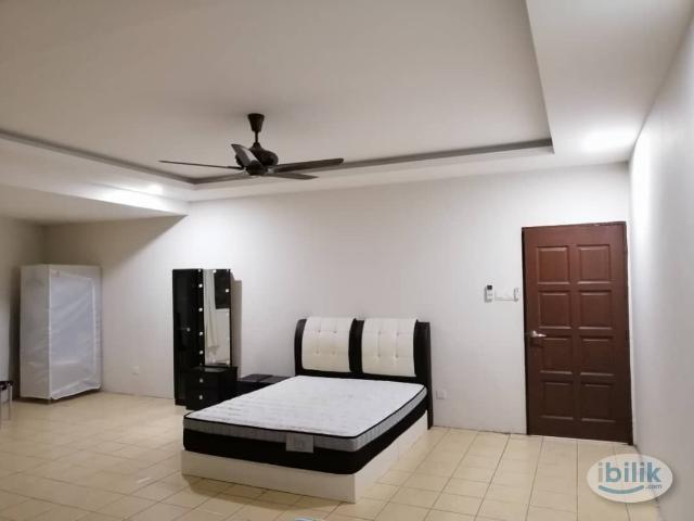 Room for rent in Country Heights Damansara, Kuala Lumpur