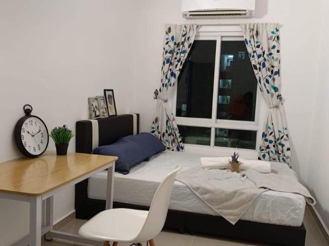 Room for rent in Barat Daya, George Town