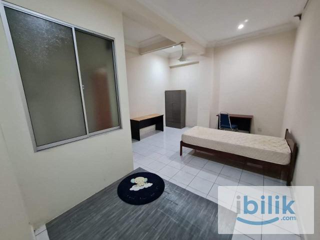 Room for rent in Kajang, Langat