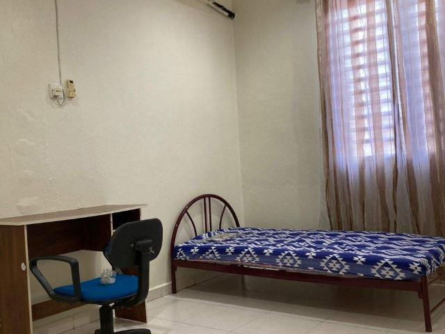 Room for rent in Wellesley, Penang