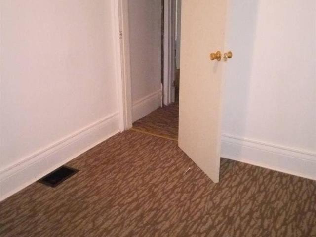 Room for rent in Oak Hill, New York