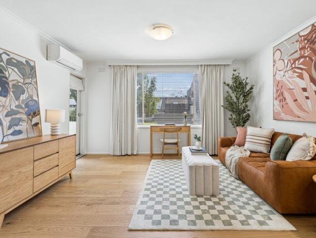 Apartment for sale in Elwood, Melbourne