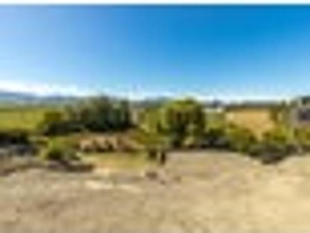 Land for sale in Marlborough