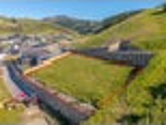 Land for sale in Chaslands, Canterbury