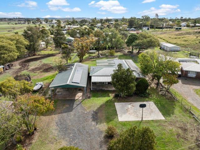 House for sale in Kingsthorpe