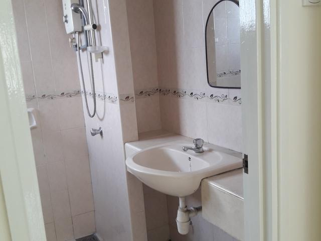 Room for rent in Petaling, Damansara Damai