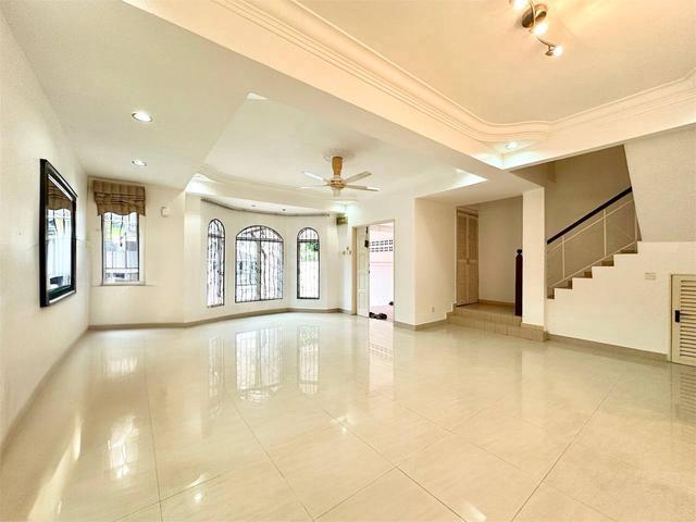 Terraced House for sale in Kota Damansara, Selangor