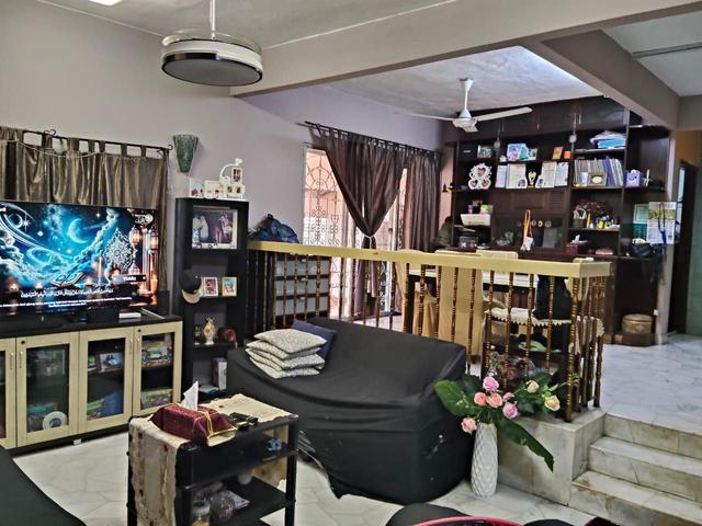 Residential House for sale in Langat, Selangor