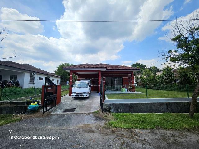 Bungalow for sale in Petaling, Subang Jaya