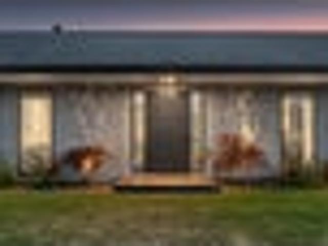 House for sale in Otakou