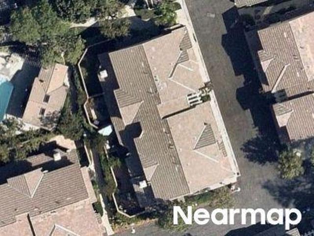 Condo for sale in Canyon Country, California