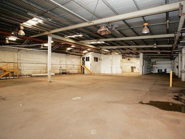 Warehouse for rent in Ryan, Mount Isa