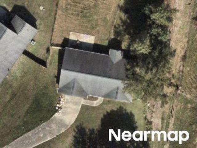 House for sale in Chinquapin