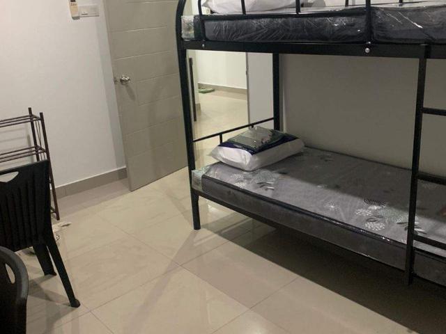 Room for rent in Petaling, Alam Impian