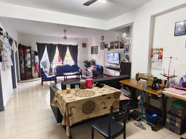 Apartment for sale in Country Heights Damansara, Kuala Lumpur