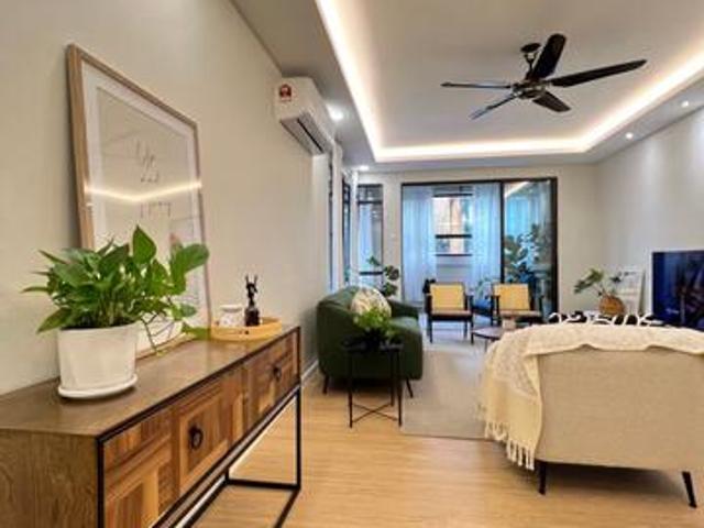 Serviced Residence for sale in Tanjong Sepat, Selangor