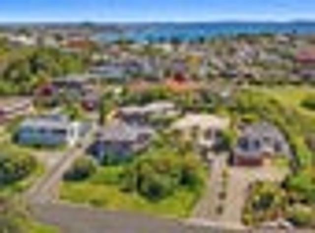 House for sale in Big Manly, Hibiscus and Bays