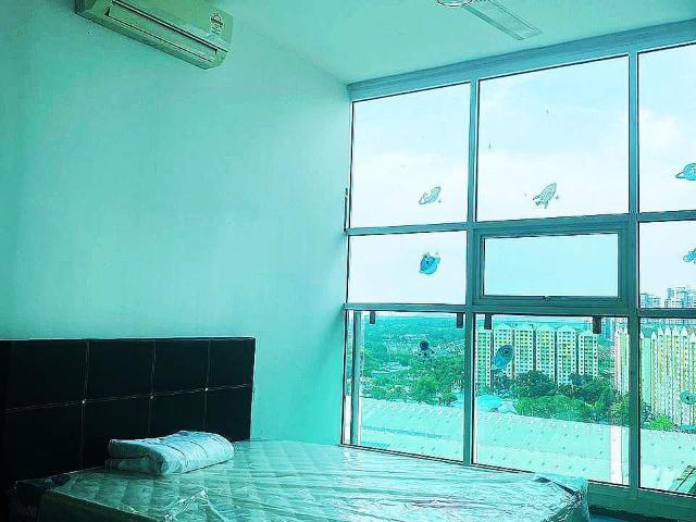 Room for rent in PJU 1A, Petaling Jaya