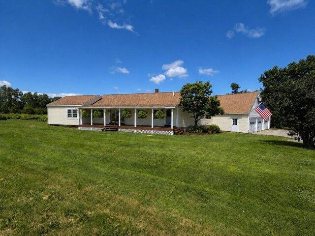 House for sale in Skowhegan, Maine