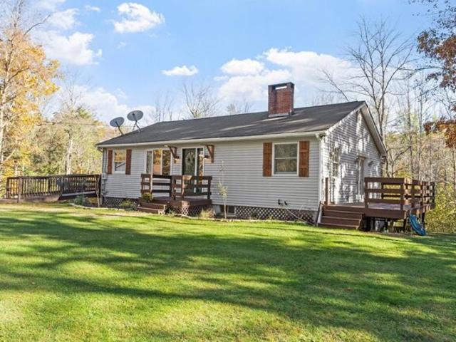 House for sale in Troy, Cheshire County