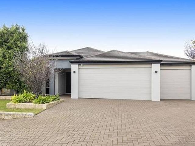 House for rent in Cockburn, Western Australia