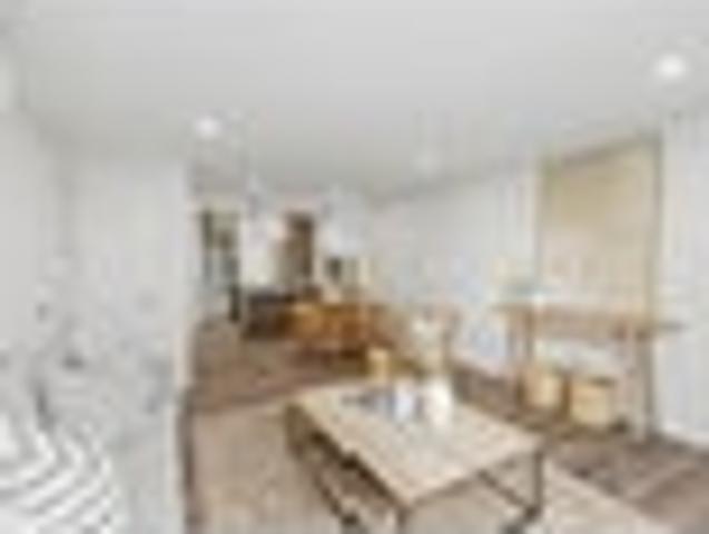 Townhouse for sale in Heathcote, Canterbury